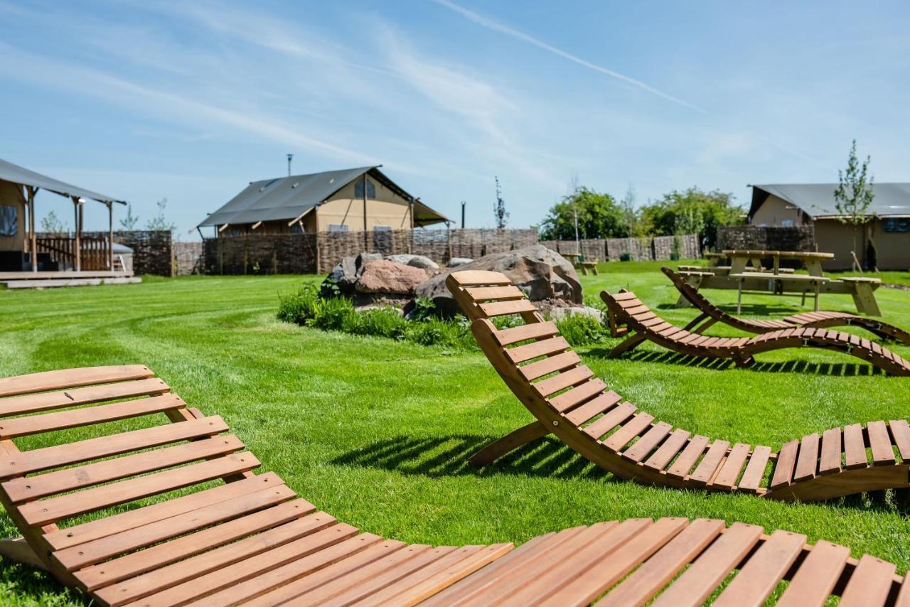 Hencote Vineyard Glamping Village Shrewsbury Exterior foto