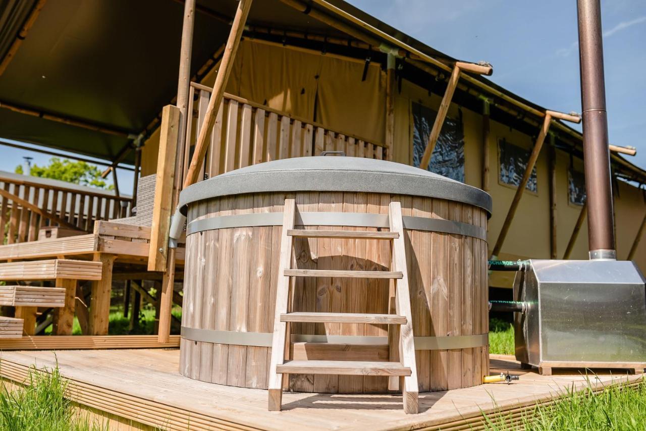 Hencote Vineyard Glamping Village Shrewsbury Exterior foto